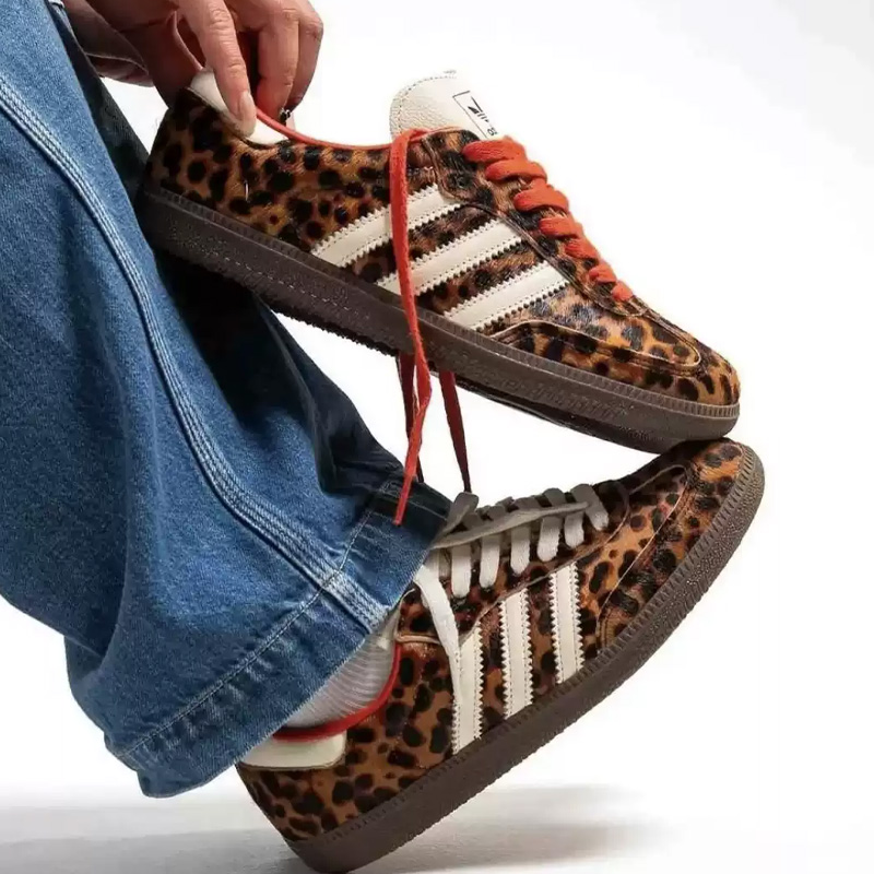 Adidas JI2734 Fashion Leopard  - Street Fashion Adidas recension och pris