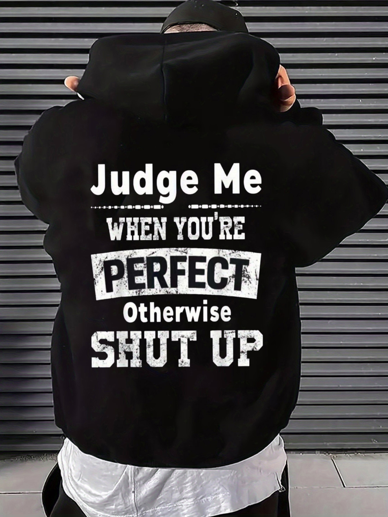 Men's Hooded Sweatshirt with A - Street Fashion Quotes recension och pris
