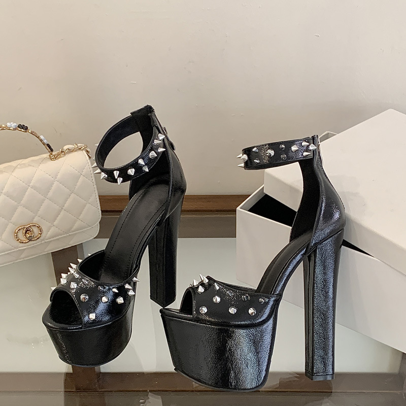 Fashion Design Metal Rivet Bac - Street Fashion Designer recension och pris