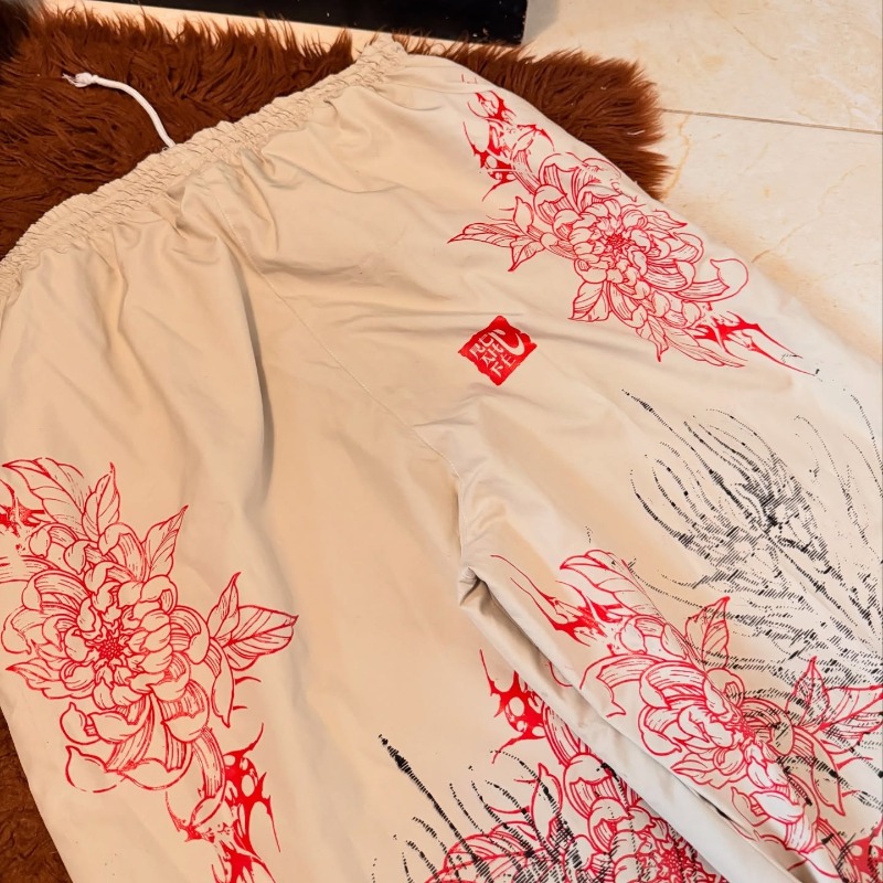 Harajuku Red Spider Lily Print - Street Fashion Of Japan recension och pris