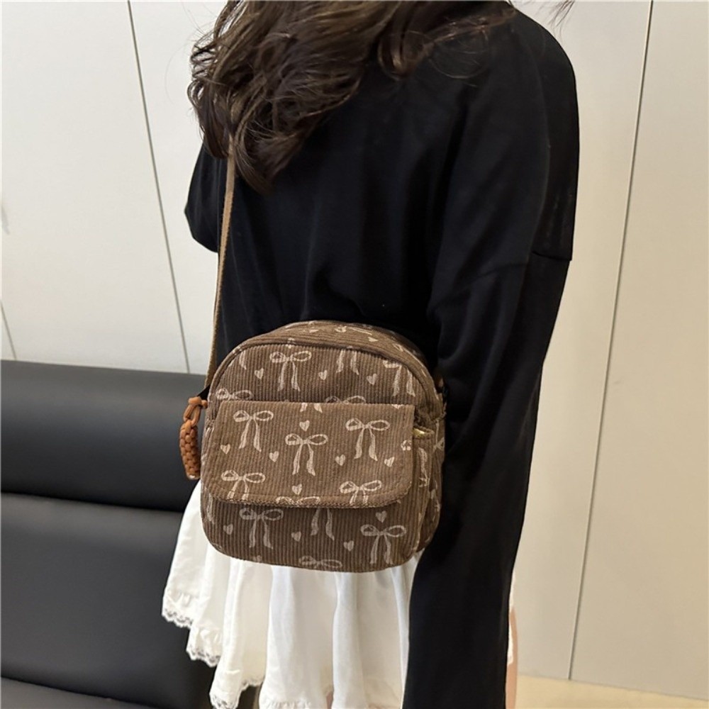 Women's Corduroy Small Shoulde - Street Fashion In Korea recension och pris