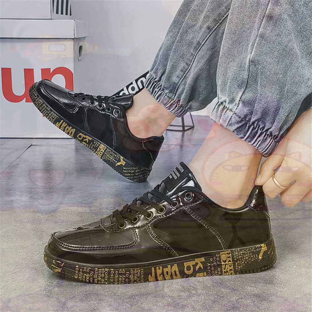 Round Foot Size 45 Sneakers Wh - Street Fashion Asian Men recension och pris